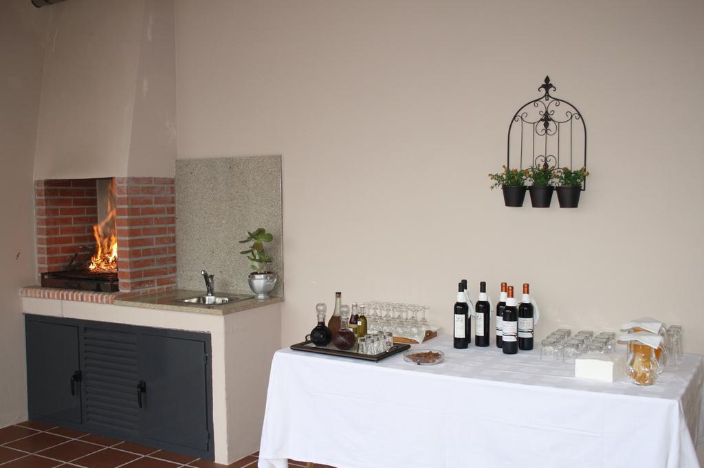 Casa De L Puio Guest House Picote Екстериор снимка